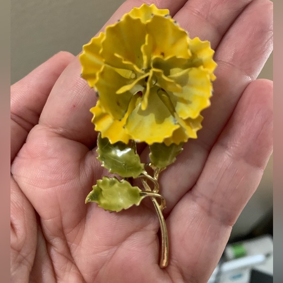 Coro Vintage Brooch - Picture 2 of 6